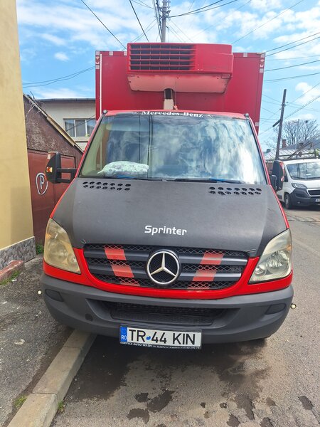 Mercedes sprinter frigorific an 2008 515.motor 2.2l cutie autoamata
