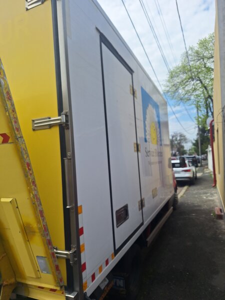Mercedes sprinter frigorific an 2008 515.motor 2.2l cutie autoamata
